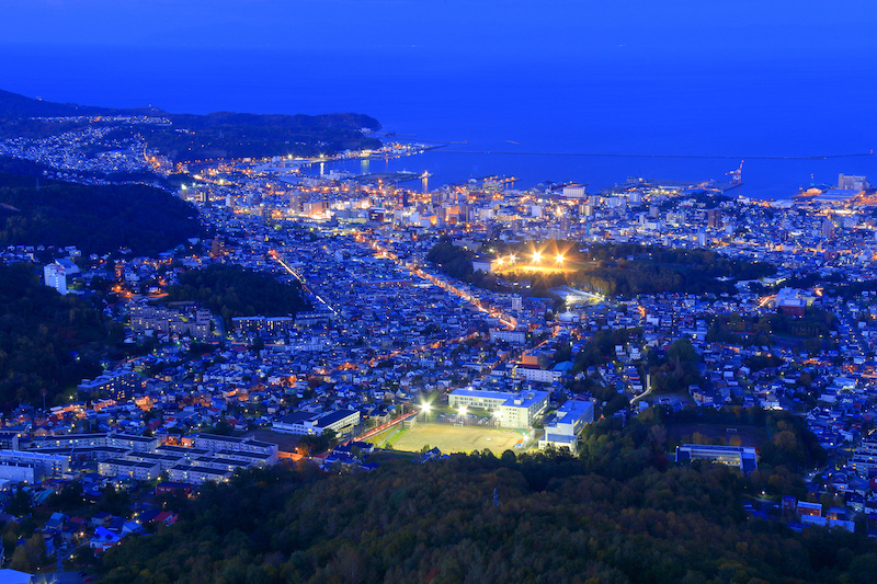 【小樽景點推薦】2024北海道小樽一日遊行程！小樽運河、堺町