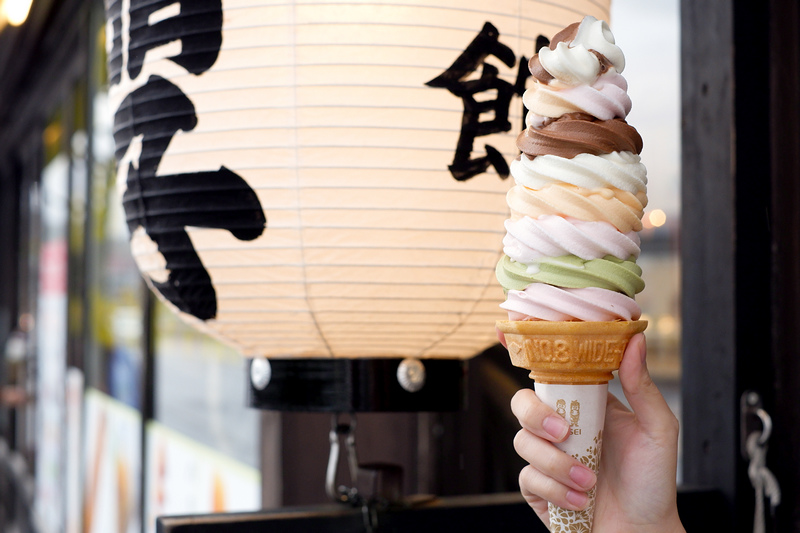 【小樽】北一硝子三號館：八段彩虹冰淇淋！藏身百年古蹟的IG打卡美食