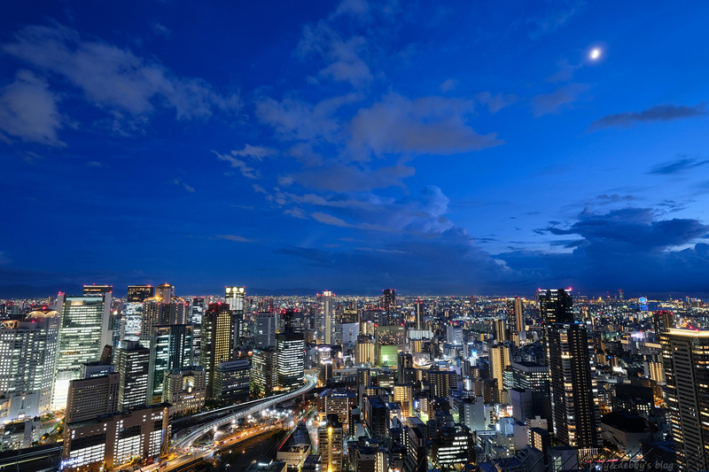 【大阪】梅田藍天大廈空中庭園展望台：夜景藍光地板超浪漫，門票