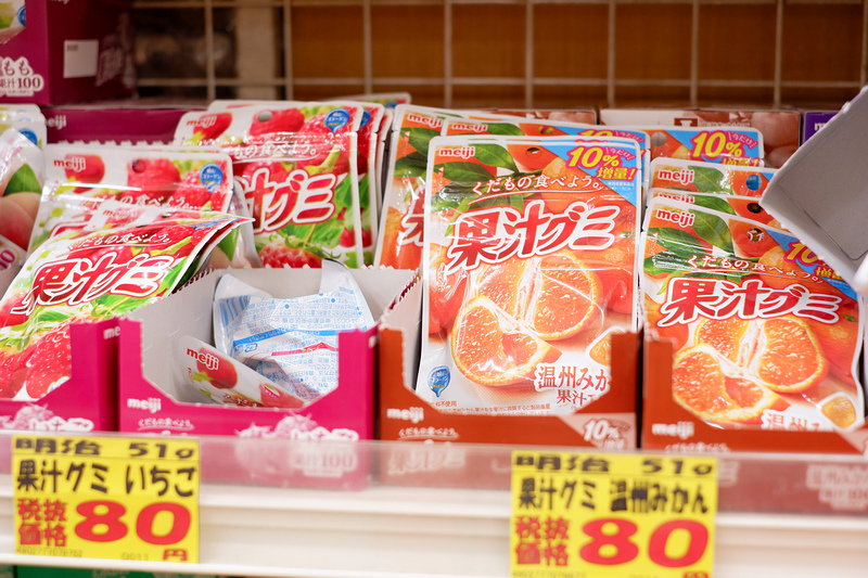 【東京】上野二木果子必買：最夯暢銷零食推薦，人潮爆多退稅可刷