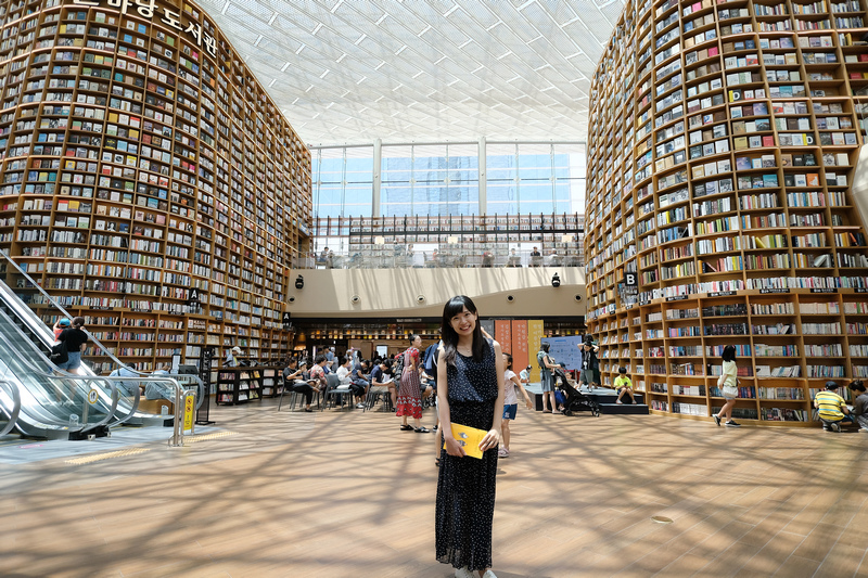 【韓國首爾】星空圖書館Coex Mall：巨無霸書架超吸睛＆三成附近美食景點