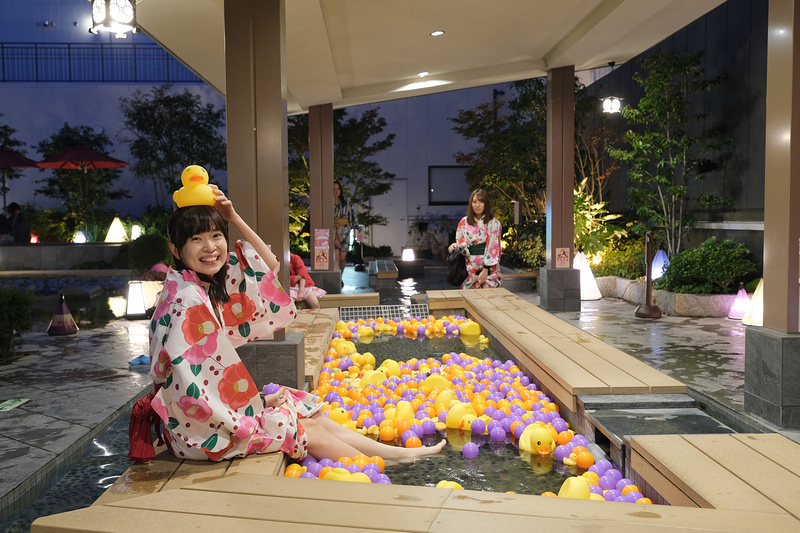 【大阪】空庭溫泉：關西最大溫泉樂園！穿浴衣泡湯屋，岩盤浴也享