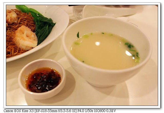 ［食記］：翠華餐廳（XO醬海蝦球撈麵＆至潮魚蛋粉，好吃耶）