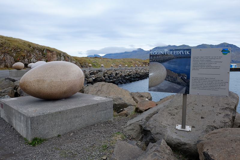 【冰島】Djupivogur景點：34顆巨型鳥蛋 & 金字塔山Bulandstindur