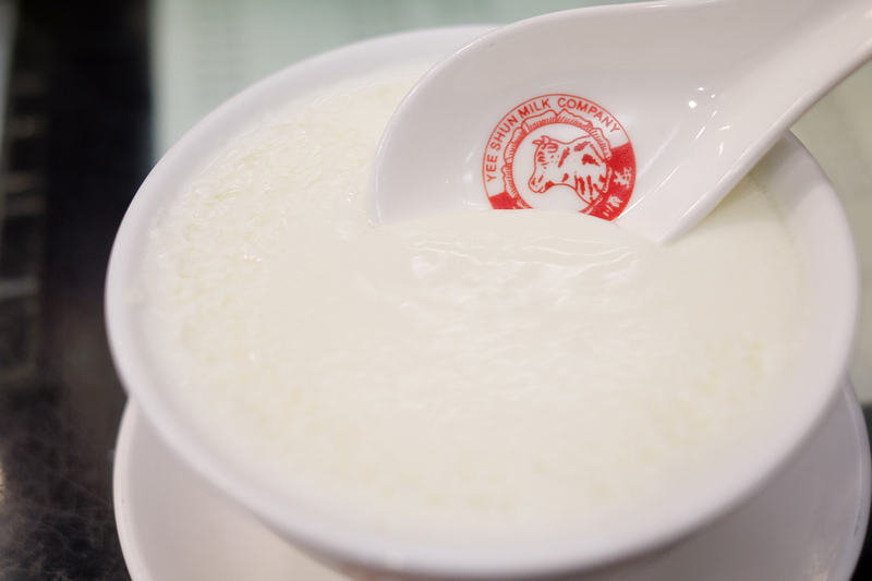 【香港】義順牛奶公司：香港甜品四大天王，雙皮燉奶、薑汁燉鮮奶最夯