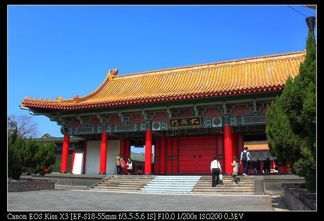 ［Kaohsiung／Zuoing］：蓮池潭風景區（孔廟、春秋閣和龍虎塔）
